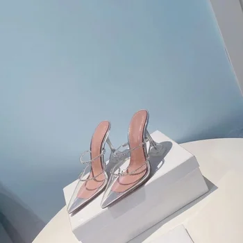 Прозрачни PVC чехли за Сексуална заострени Пръсти прозрачен ток странен стил вино стъкло на петата приплъзване на модни Дамски обувки